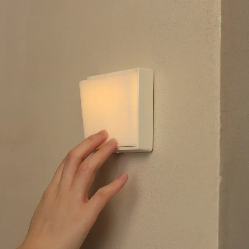 BowLift | Minimalist Rechargeable Switch Night Lamp