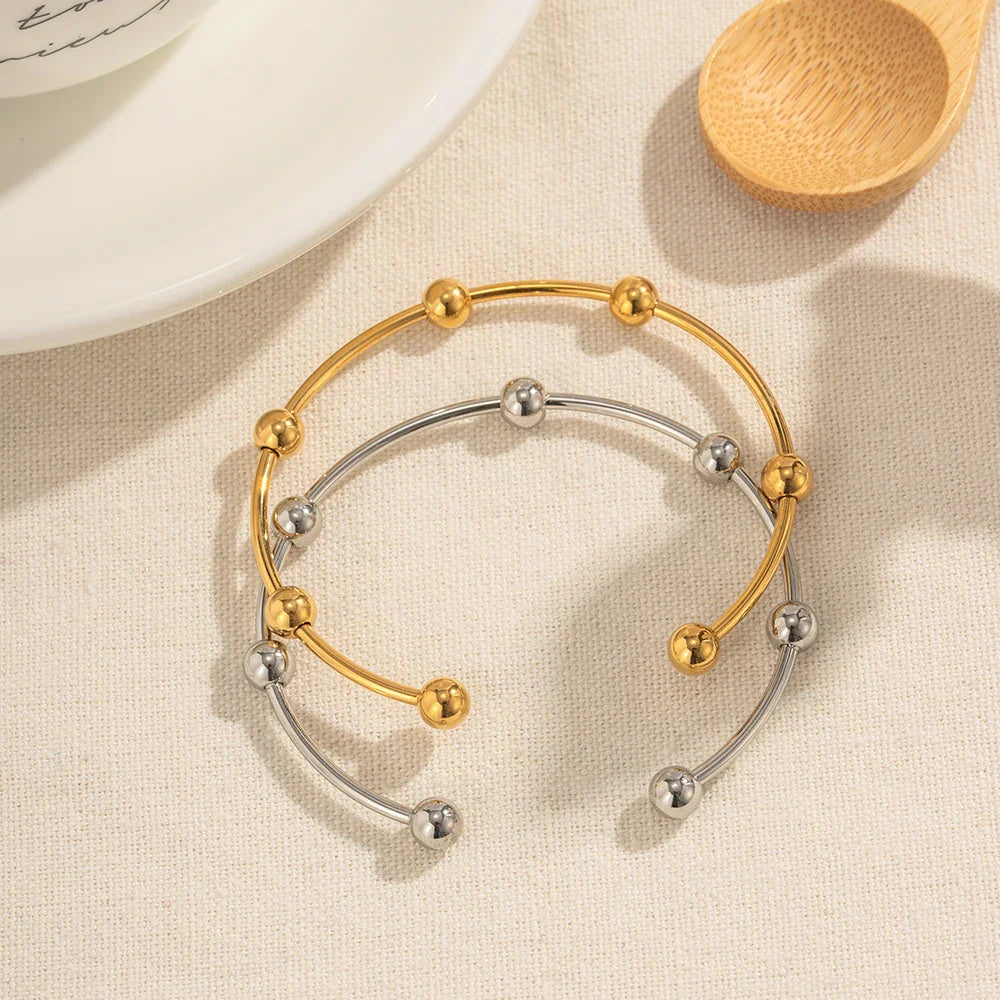 BowLift | Classy Separated Sphere Bangle Bracelet