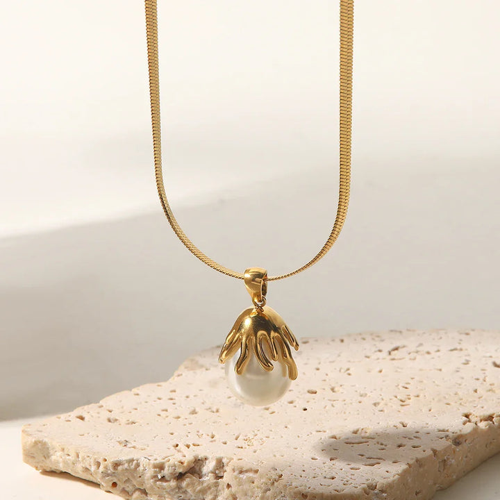BowLift | 18k Blooming Pearl Necklace and Earrings