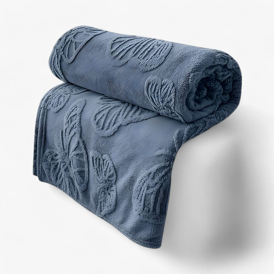 BowLift | All-Season Soft Blanket for Warm and Cool Comfort