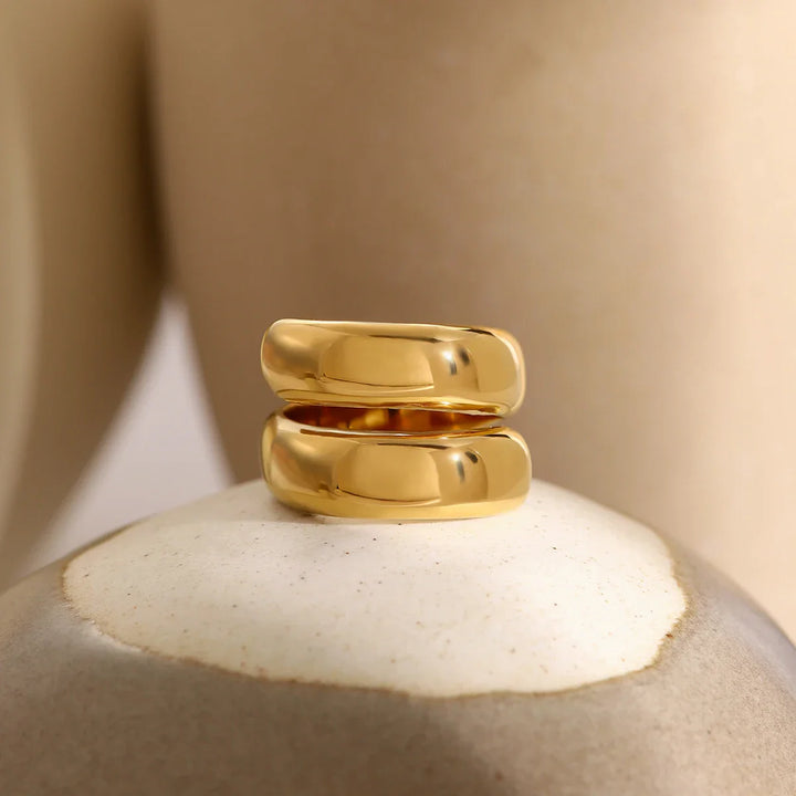 BowLift | 18k Modern Wrap Around Flat Ring