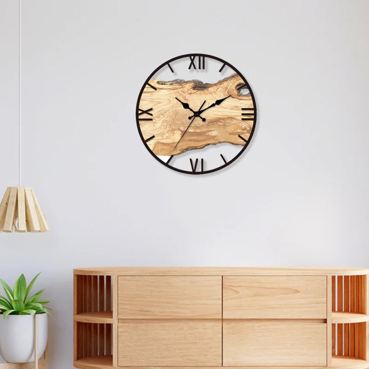 BowLift | Silent wall clock made of acrylic and wood
