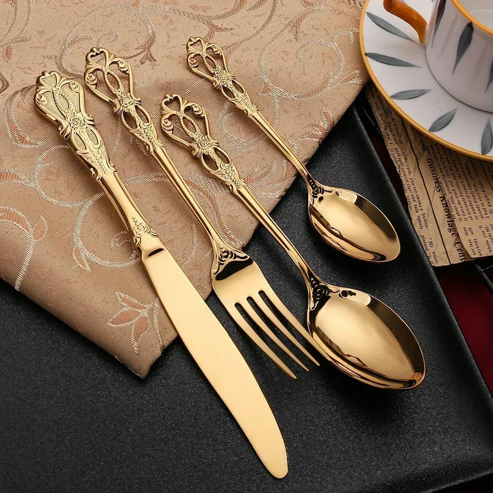 BowLift | Luxurious 24-piece Gold Cutlery Set with Elegant Embellishment