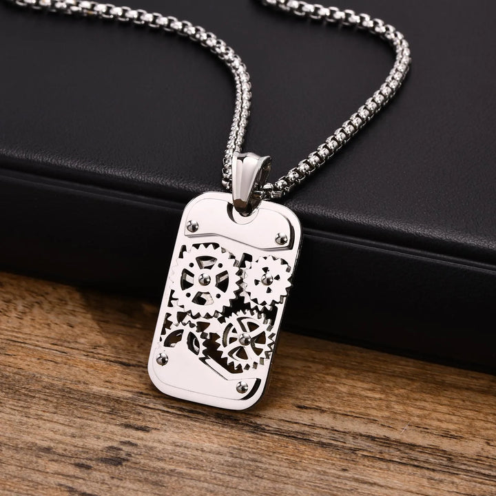 BowLift | Mechanical Gear Spinner Bold Necklace