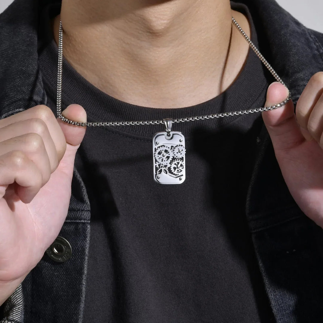 BowLift | Mechanical Gear Spinner Bold Necklace