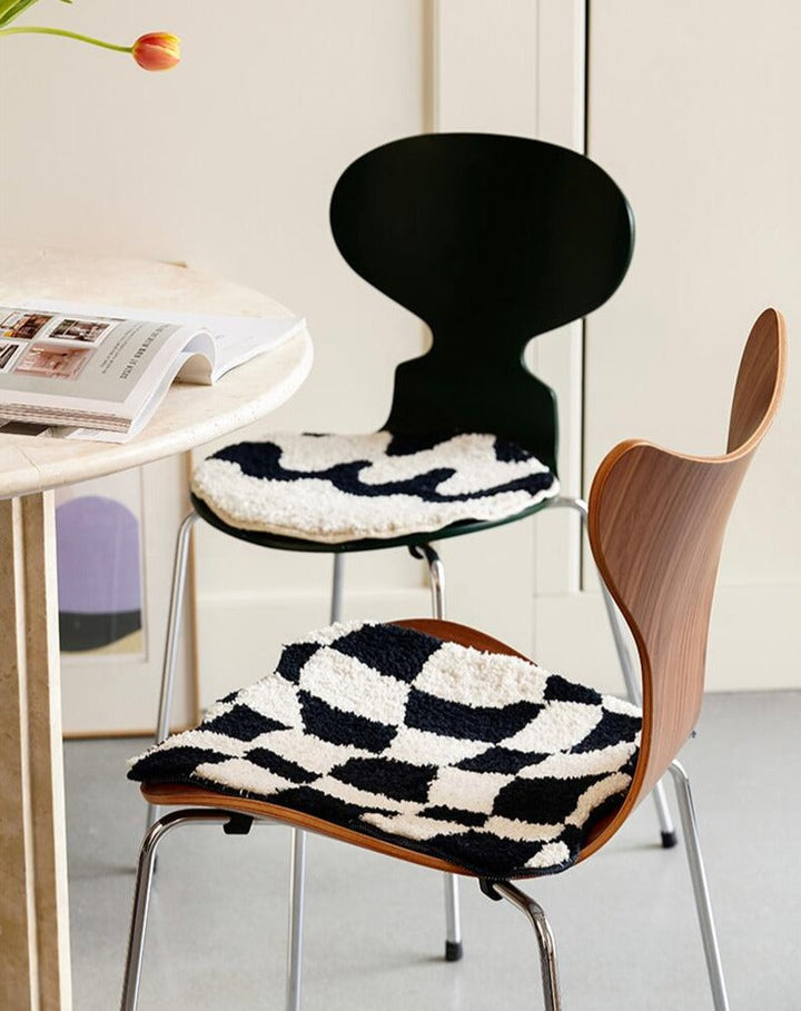 BowLift | Wavy Grid Seat Cushion