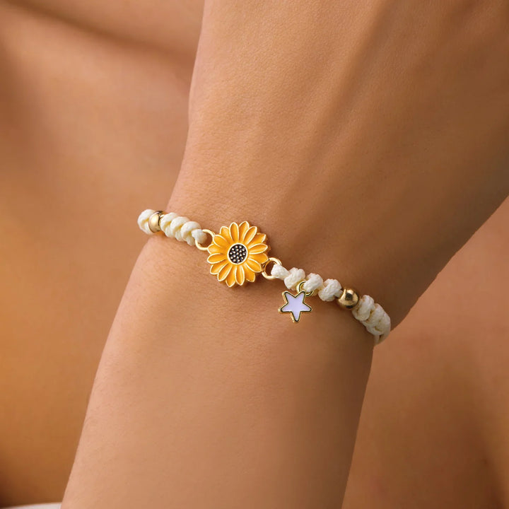 BowLift | Braided Feminine Flower Star Bracelet