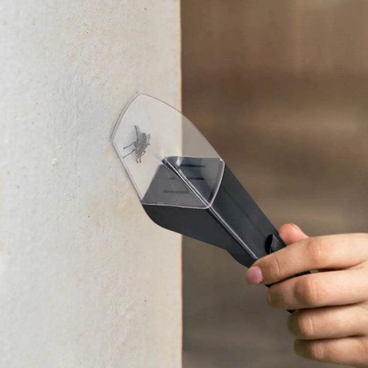 BowLift | No Exit Easy Insect Catcher Tool