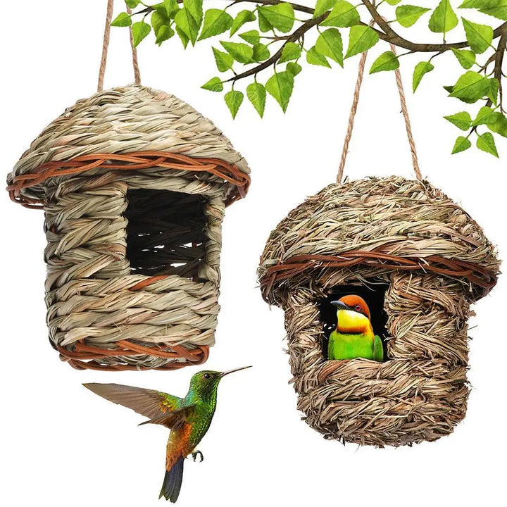 BowLift | Rustic Natural Wicker Outdoor Birdhouse