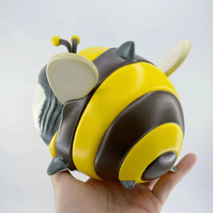 BowLift | Scary Shark Bee Resin Decor