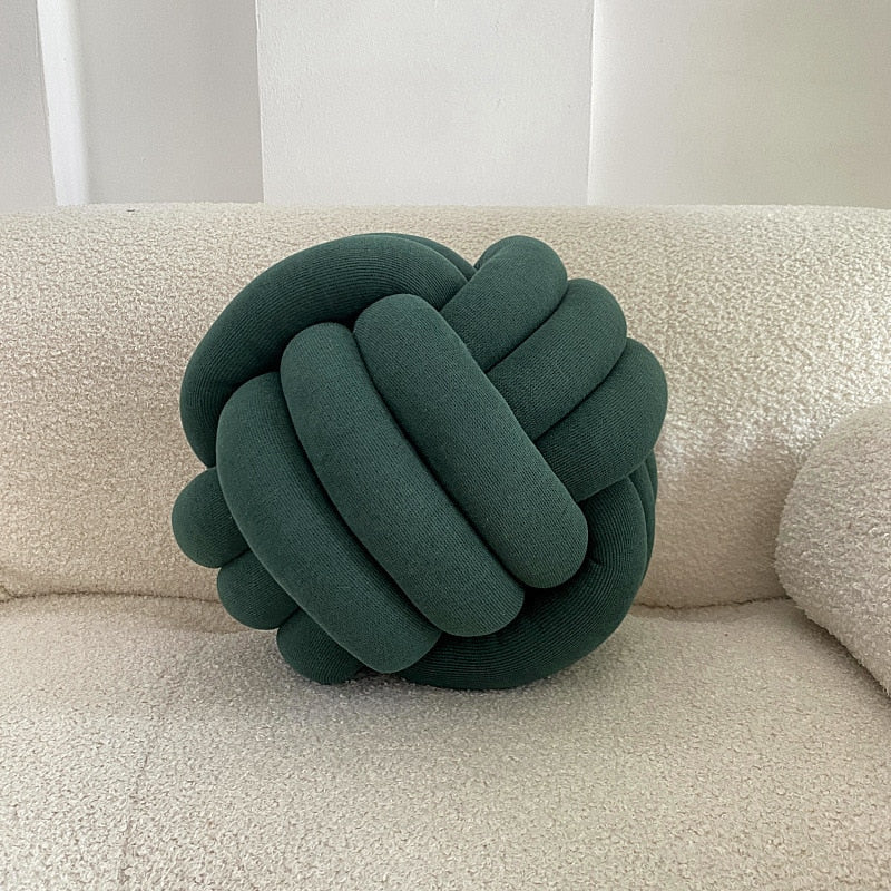 BowLift | Knot Pillow