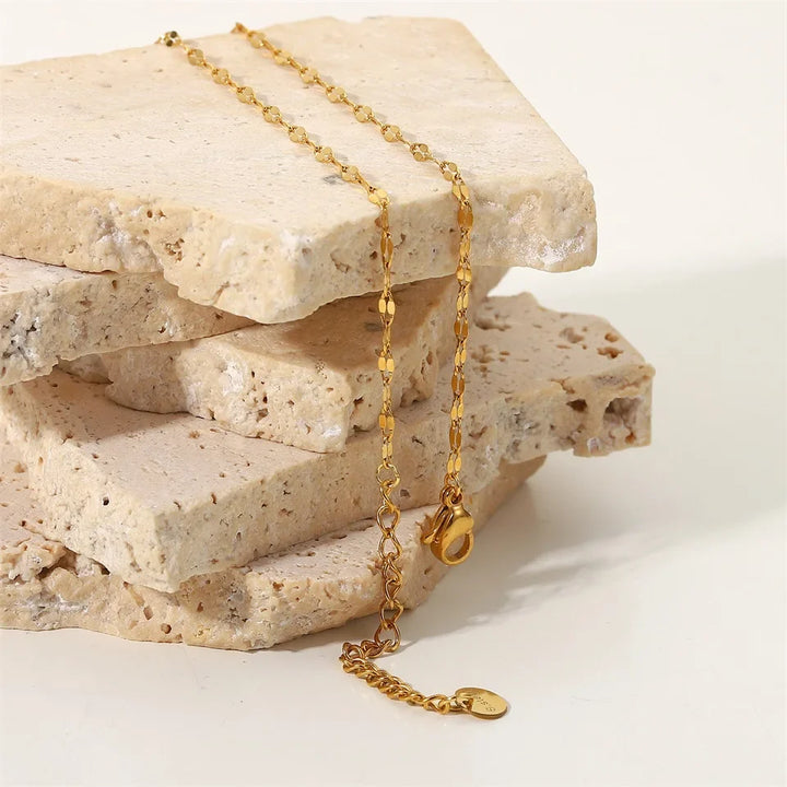 BowLift | Dainty Boho Inspired Sun Pendant Necklace