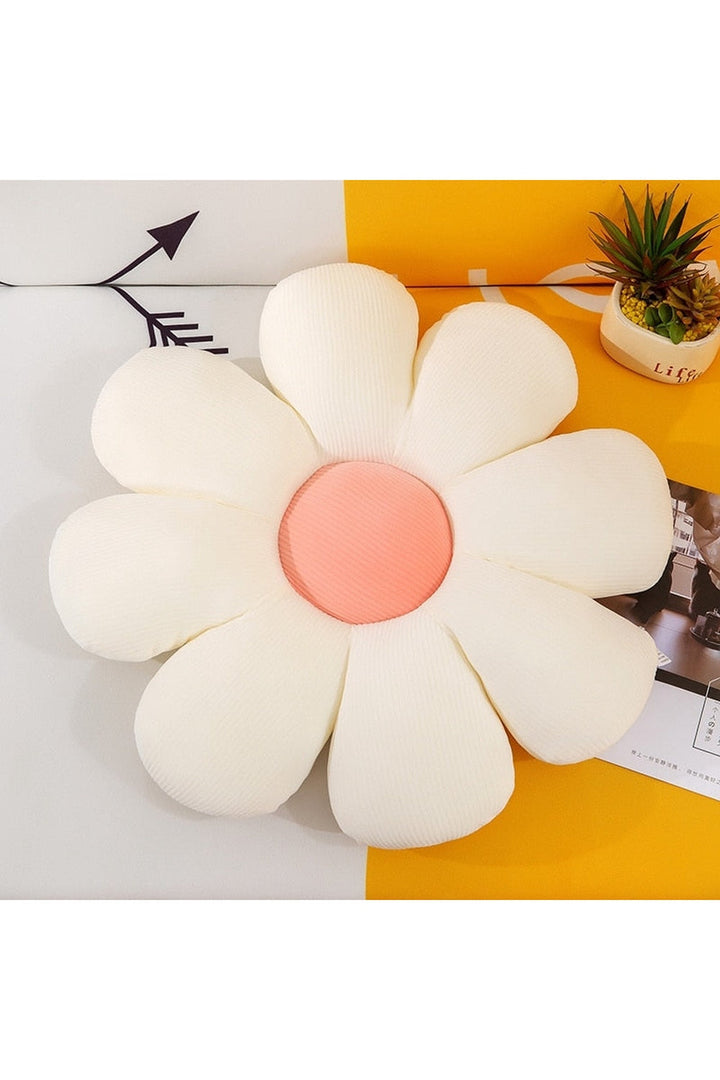 Daisy Cushion Design | Bowlift