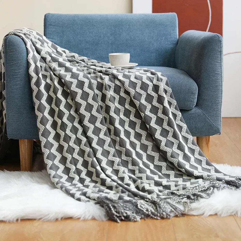 BowLift | Nordic Style Dick Knitted Blanket