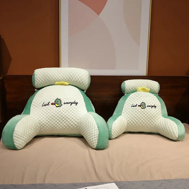 BowLift | Triangular Reading Pillow