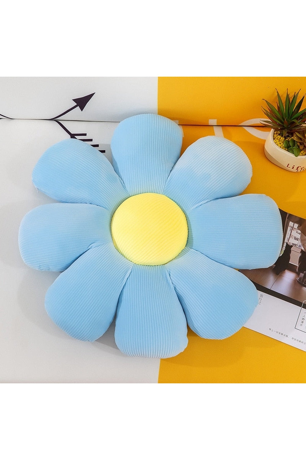 Daisy Cushion Design | Bowlift