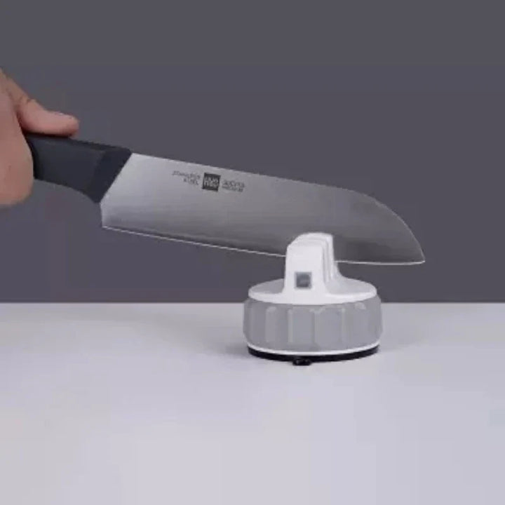 BowLift | Triple Wheel Whetstone Super Suction Mini Knife Sharpener