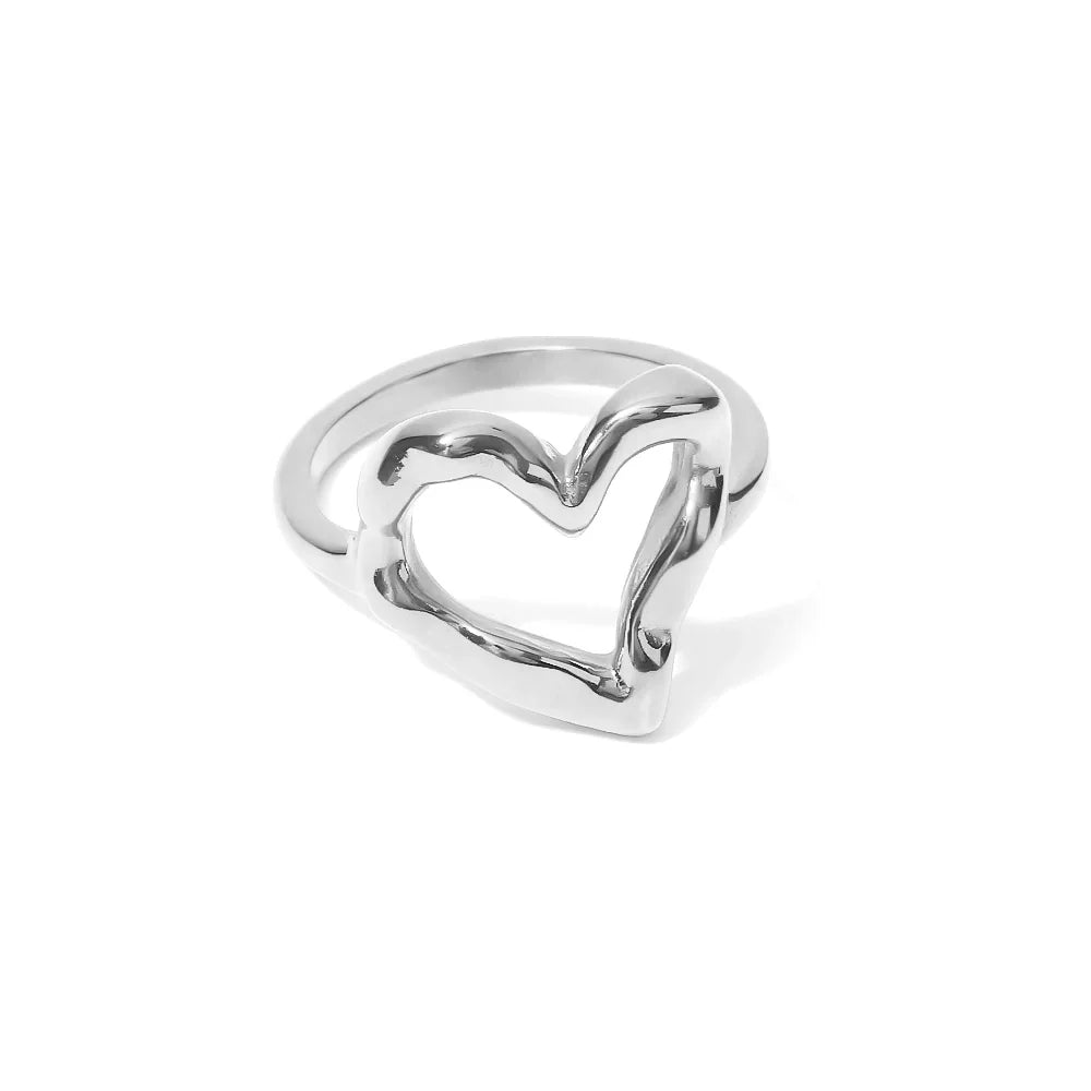 BowLift | 18k Melted Heart Ring