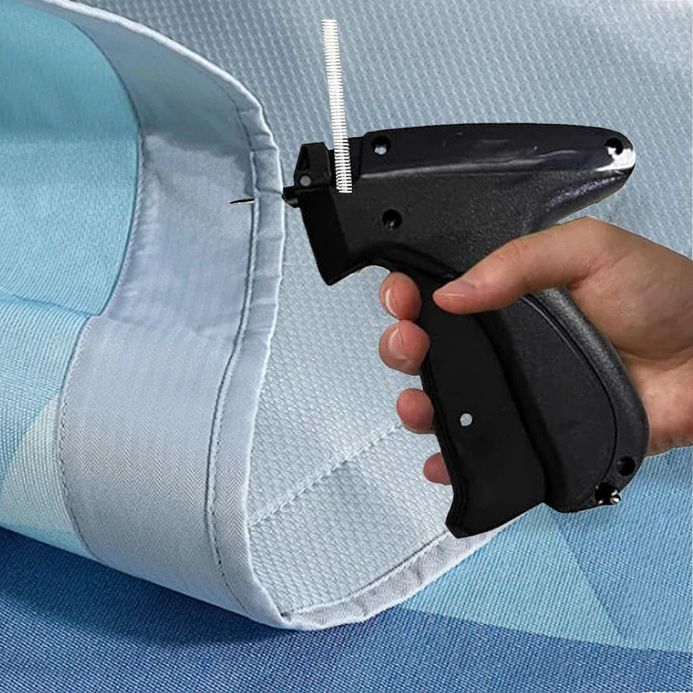 BowLift | Simple Clamping Device for Garments