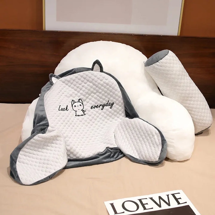 BowLift | Triangular Reading Pillow