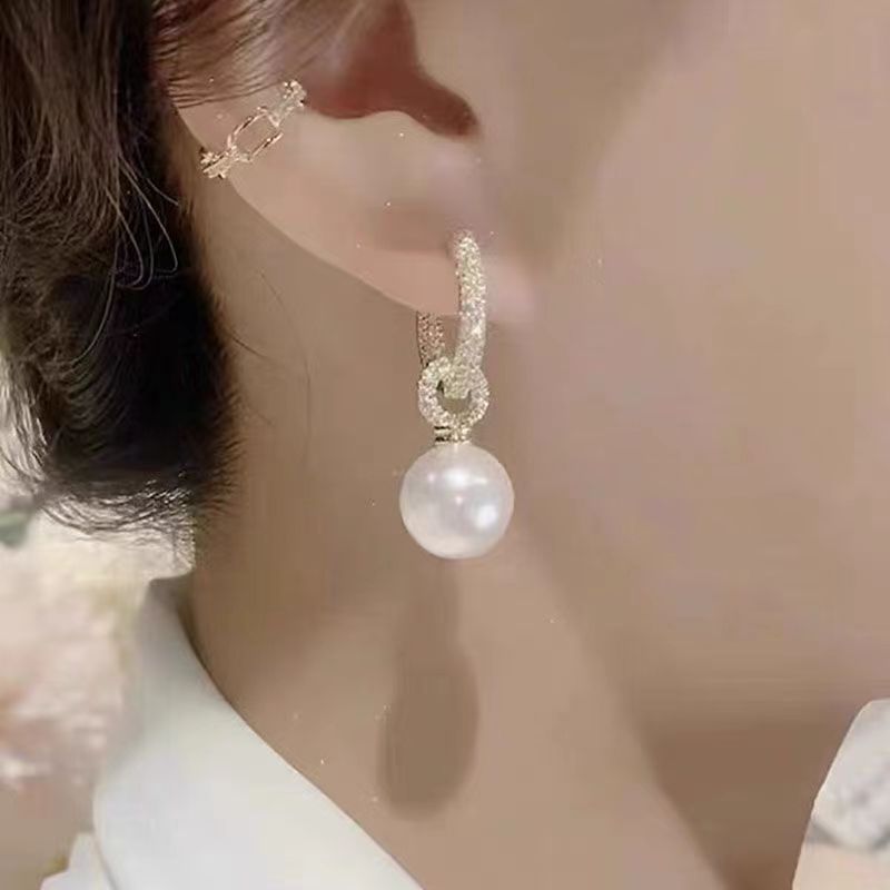 BowLift | Sphere Love Elegant Earrings