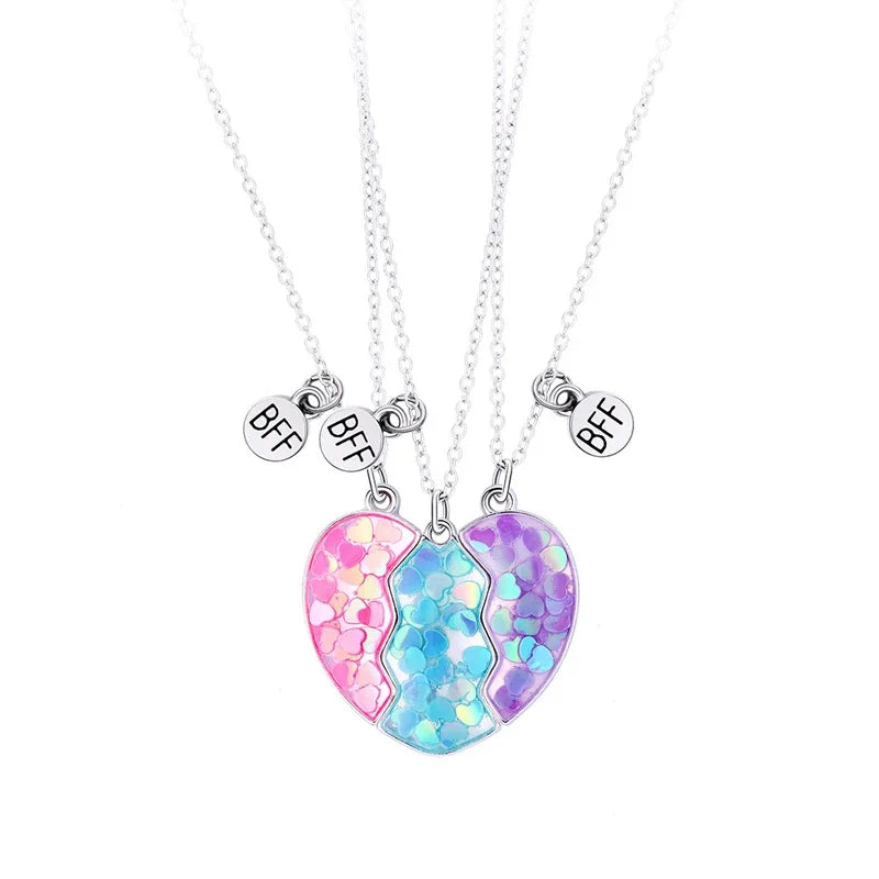 BowLift | Magnetic Peach Broken Heart Necklace