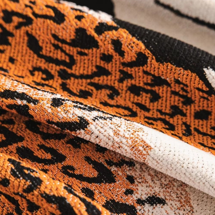 BowLift | Savara Leopard Sofa Throw Blanket