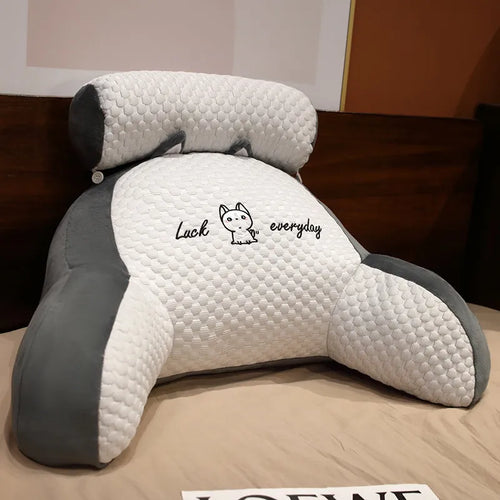BowLift | Triangular Reading Pillow