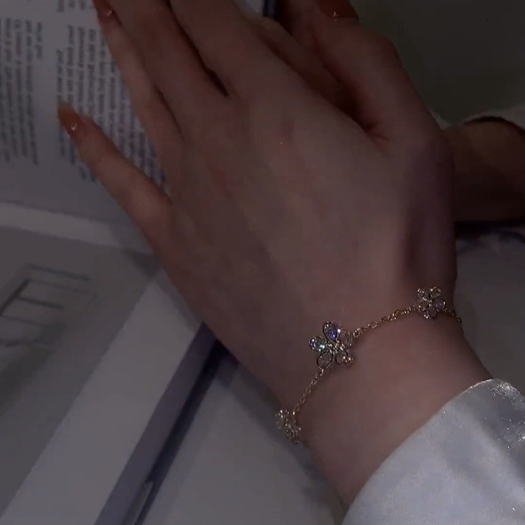 BowLift | Floral Blossom Zircon Bracelet