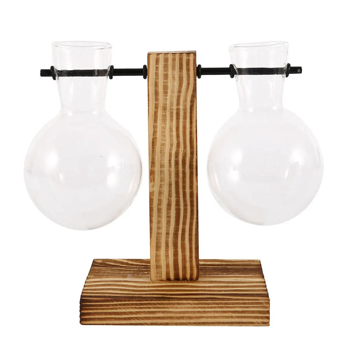 BowLift | Luminous green in a glass embrace