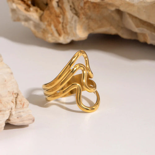 BowLift | Dainty Ripple Effect Ring
