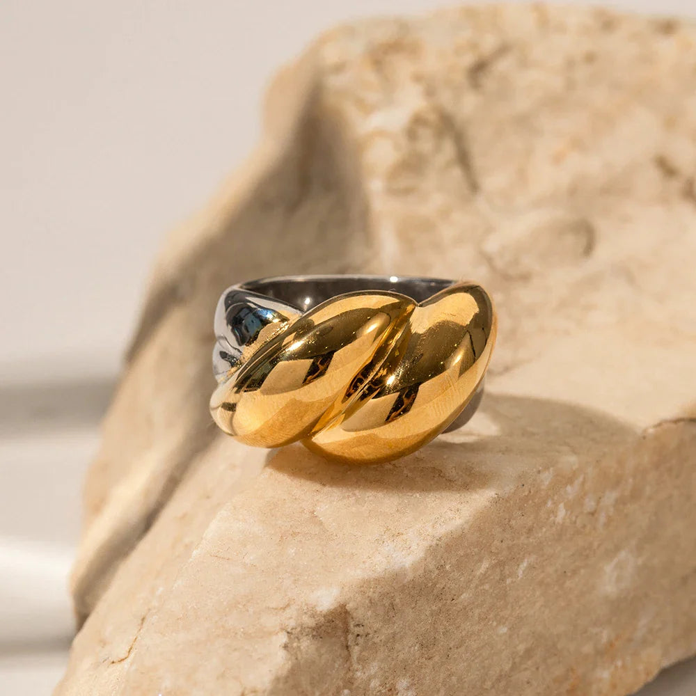 BowLift | Chunky Gold Wrapped Two Tone Ring