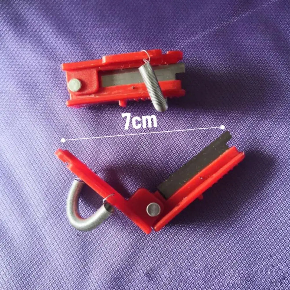 BowLift | Easy Vegetable Harvesting Thumb Knife Tool
