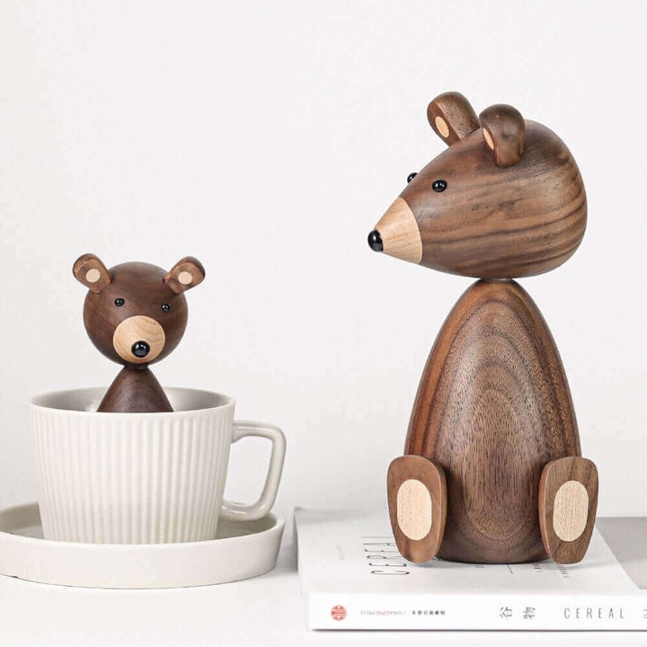 BowLift | Danish Wood Brown Bear Family Ornaments