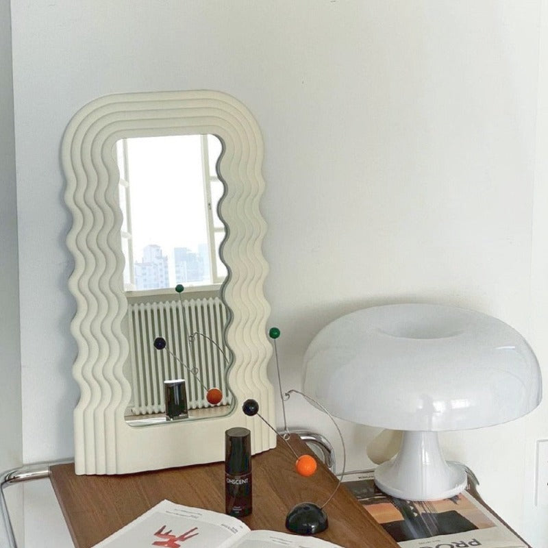 BowLift | Wave Shock Retro Mirror