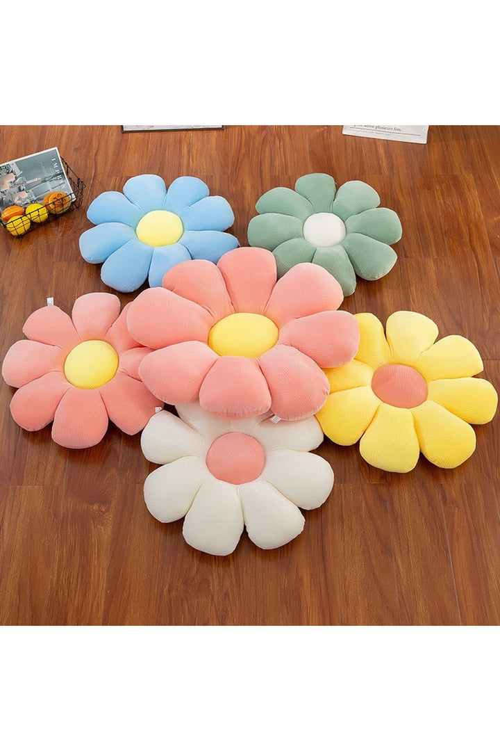Daisy Cushion Design | Bowlift