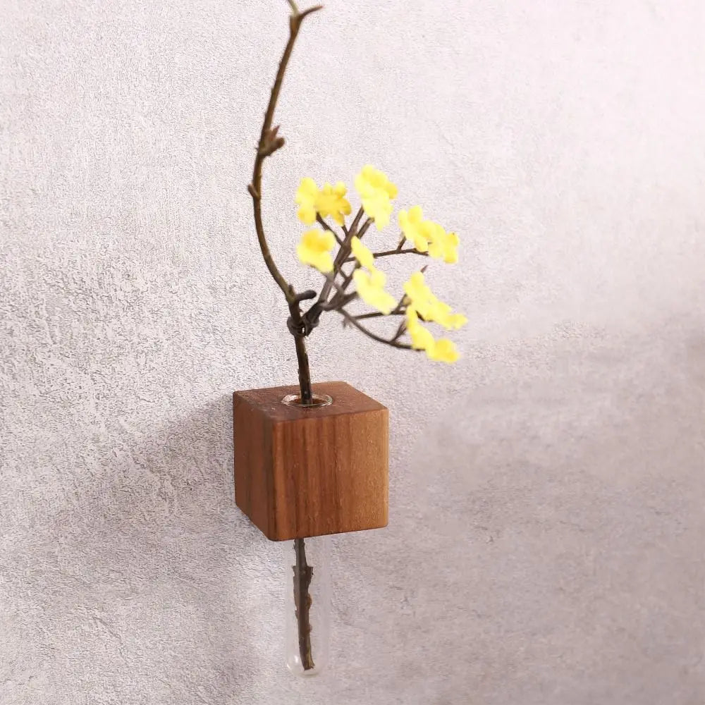 BowLift | Wooden Magnetic Flower Tube Vase