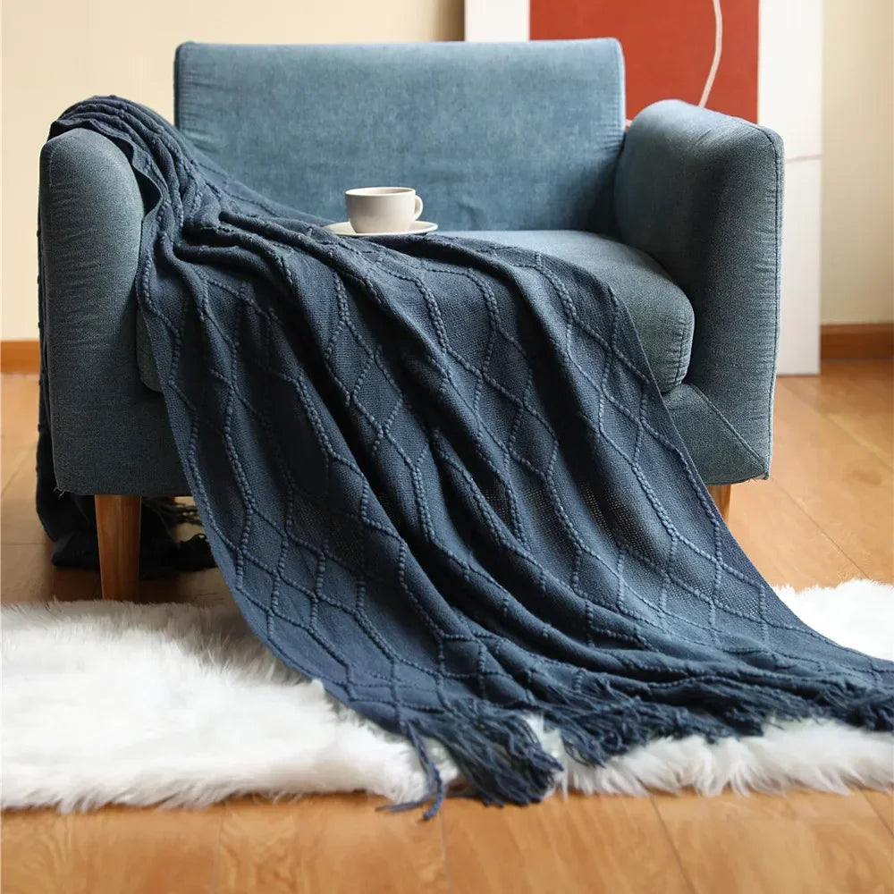 BowLift | Nordic Style Dick Knitted Blanket