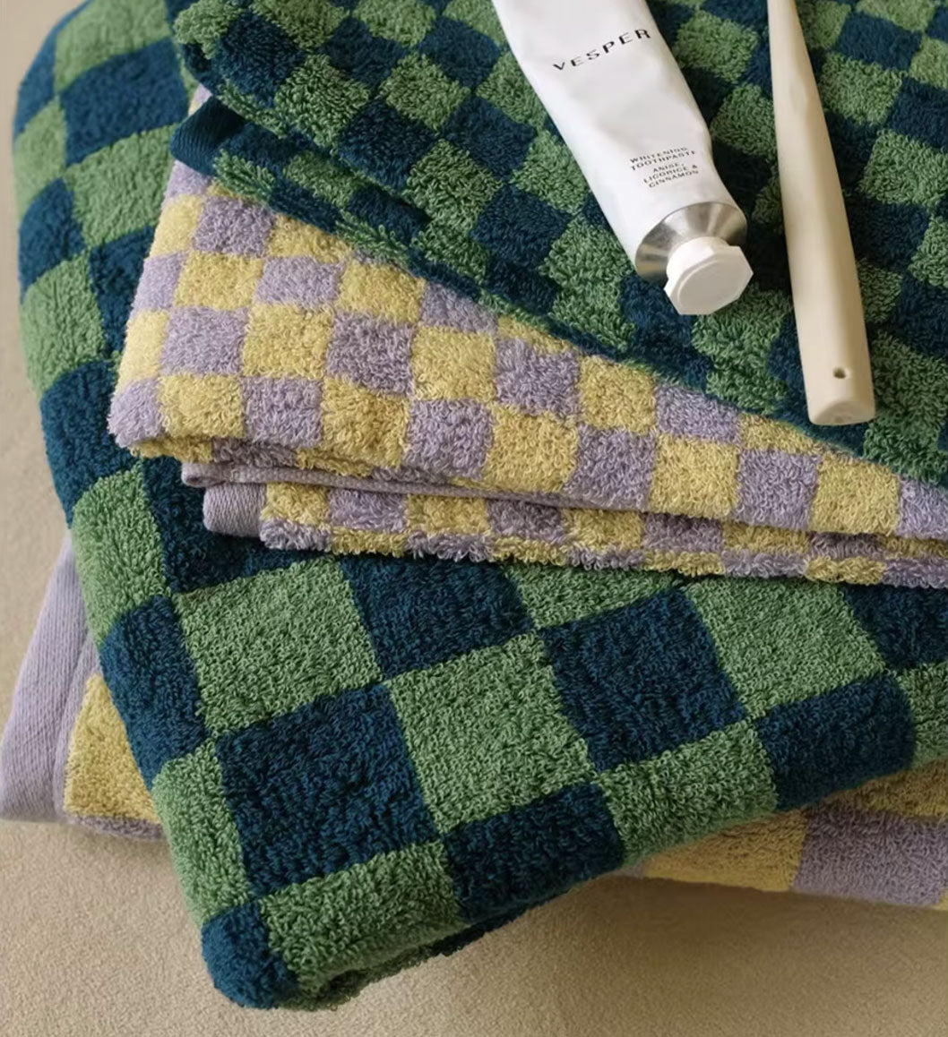 Checkerboard Cotton Towel | Bowlift
