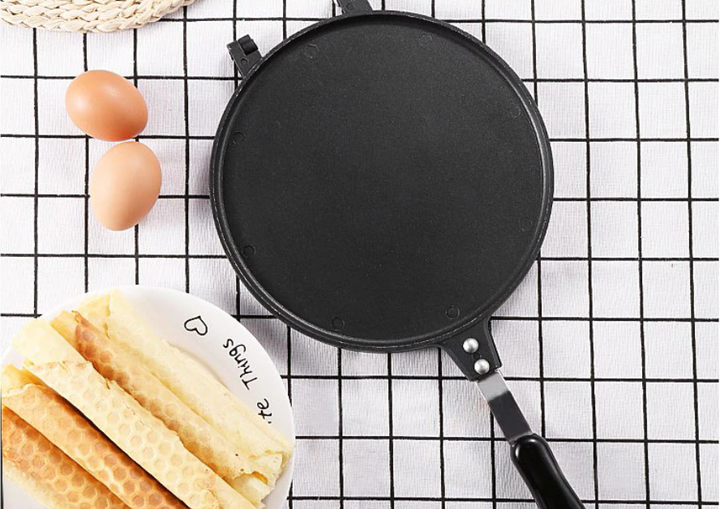WaffleMaster Pan – Handy Waffle & Omelet Maker Bowlift