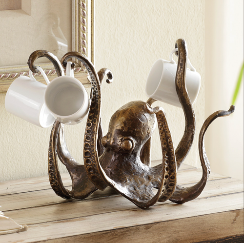 BowLift | Rustic Octopus Mug Holder Stand – Krukky