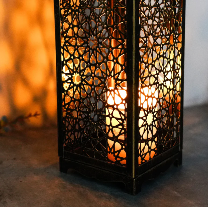 BowLift | Vintage candle holder in bronze design