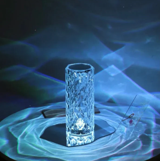 BowLift | LED lamp in crystal design