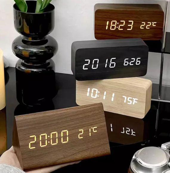 BowLift | LED wooden watch with voice activation