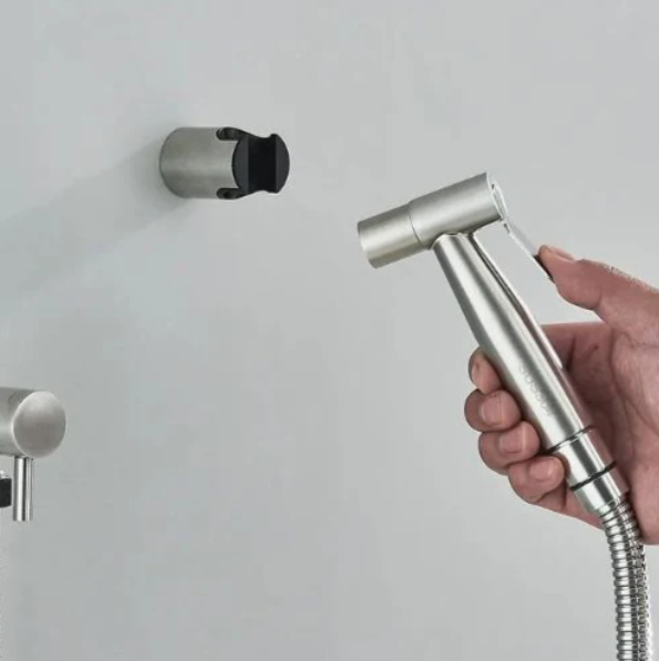 BowLift | Luxurious Bidet Hand Shower