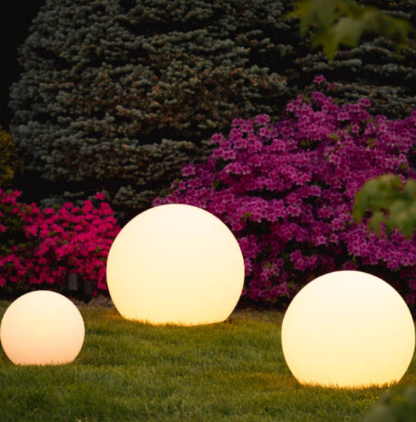 BowLift | Round Garden Lamp