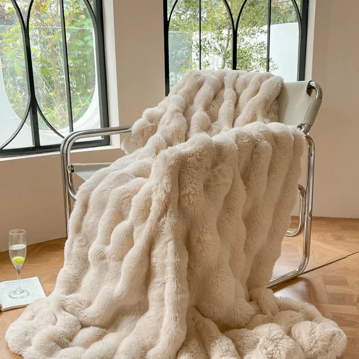 BowLift | FurLuxe | Reversible Faux Fur Blanket