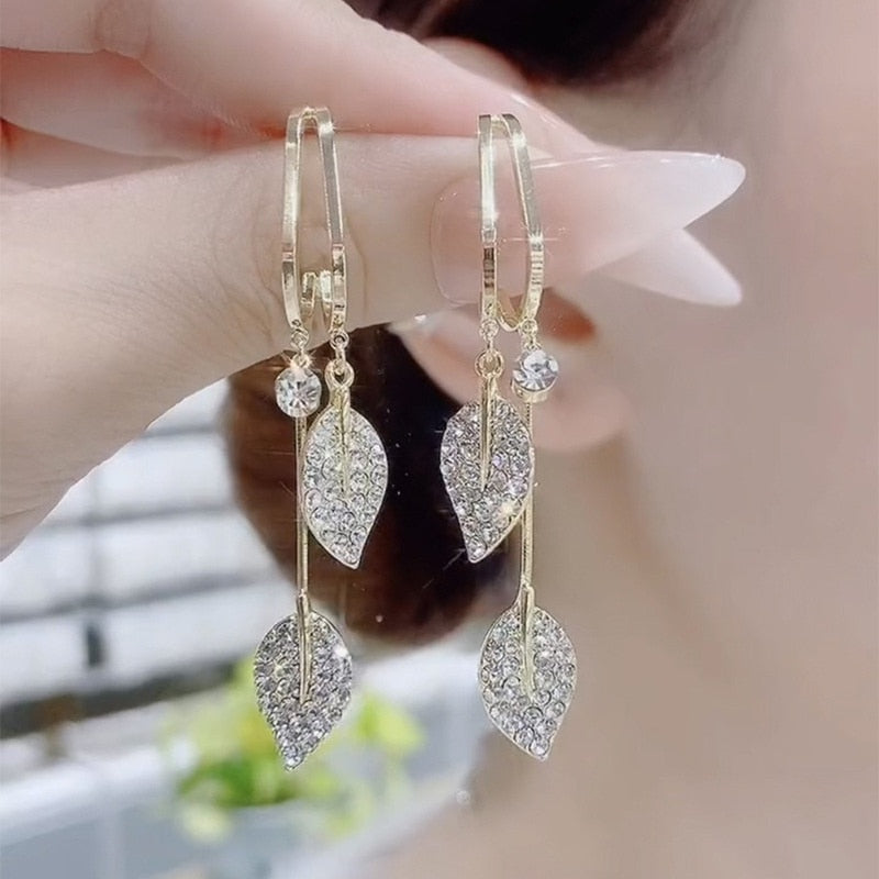 BowLift | Nature Elegance Crystal Long Tassel Earrings