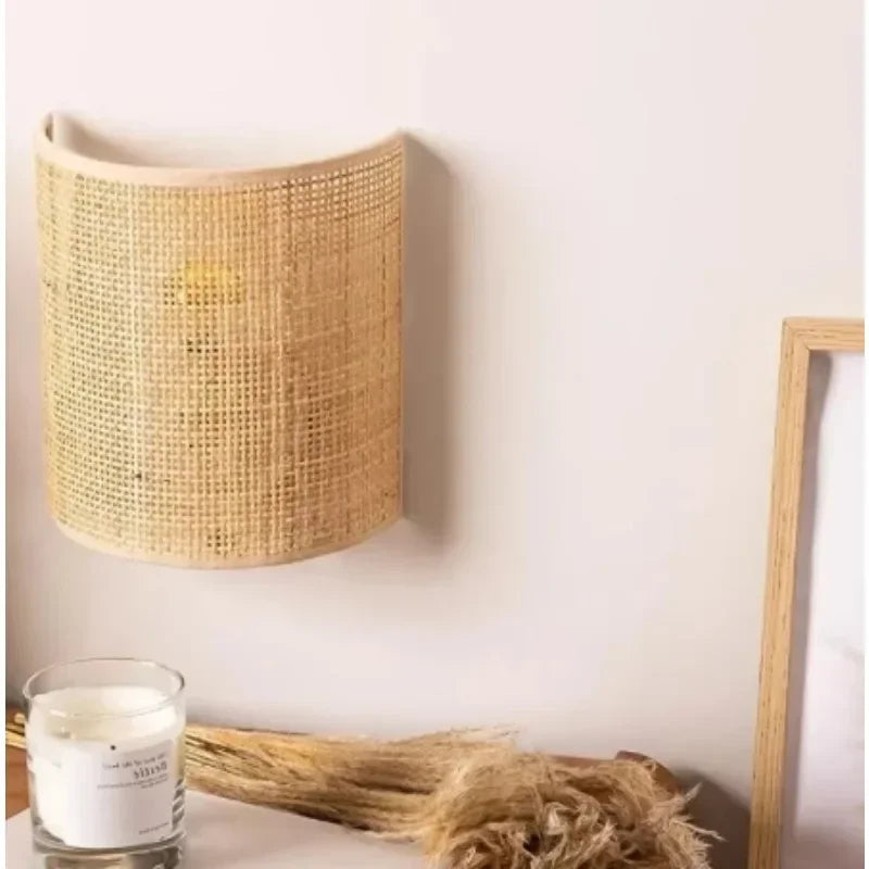 BowLift | Wall lamp LED with natural brown finish and hemp cord