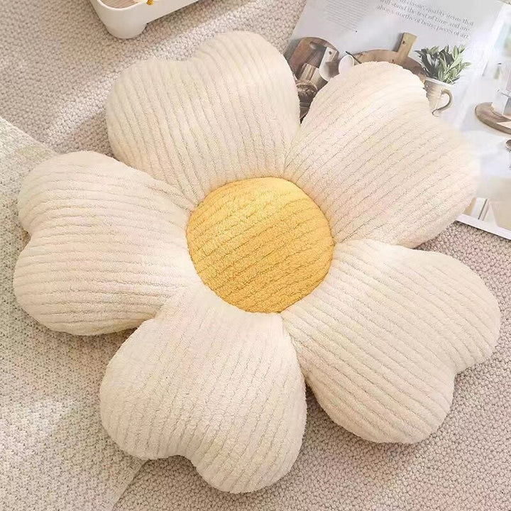 BowLift | Fluffy Clover Flowers Pillow